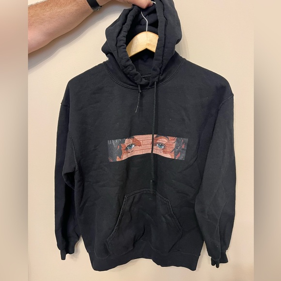 Official Louis Tomlinson Merchandise - Picture 1 of 1